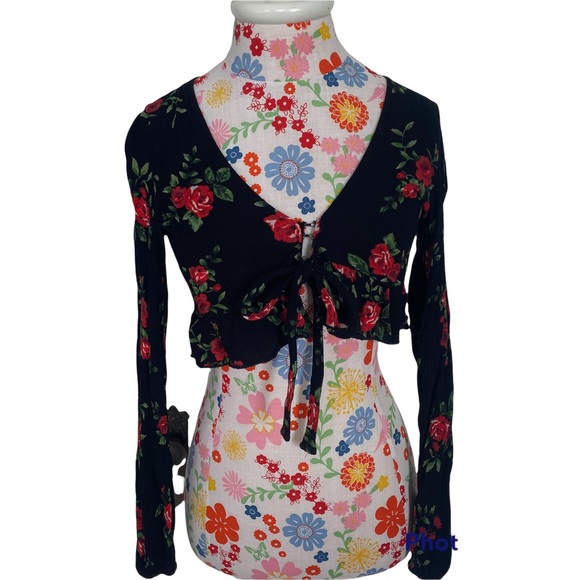 Rose Tie Front Blouse - Picture 1 of 3